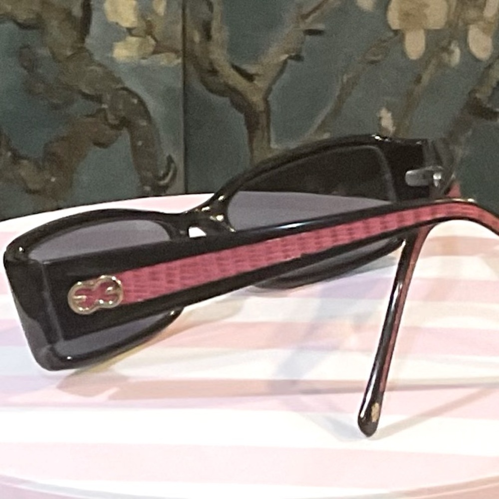 ESCADA RX SUNGLASSES